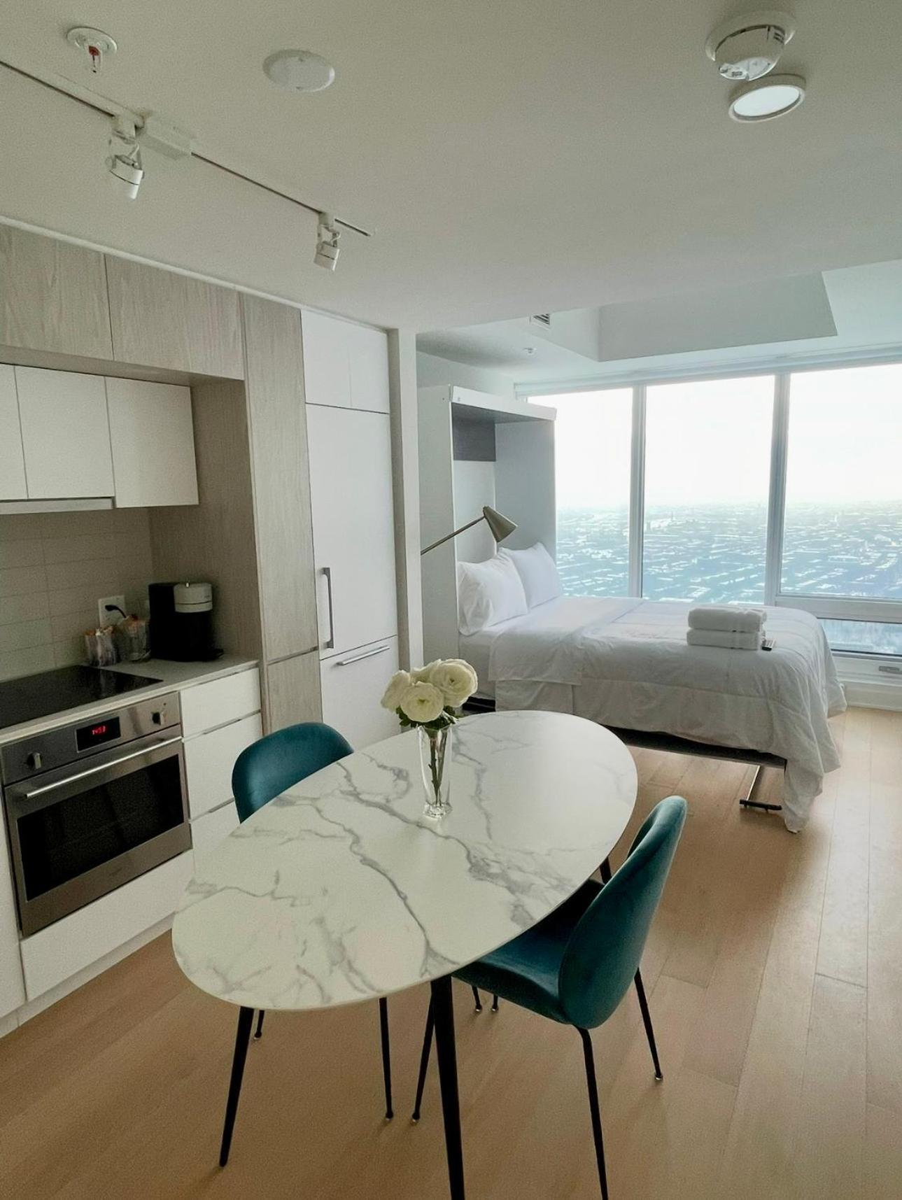 Spectacular Skyline Views - Downtown Montreal - Luxury Condo & Penthouse Bilik gambar
