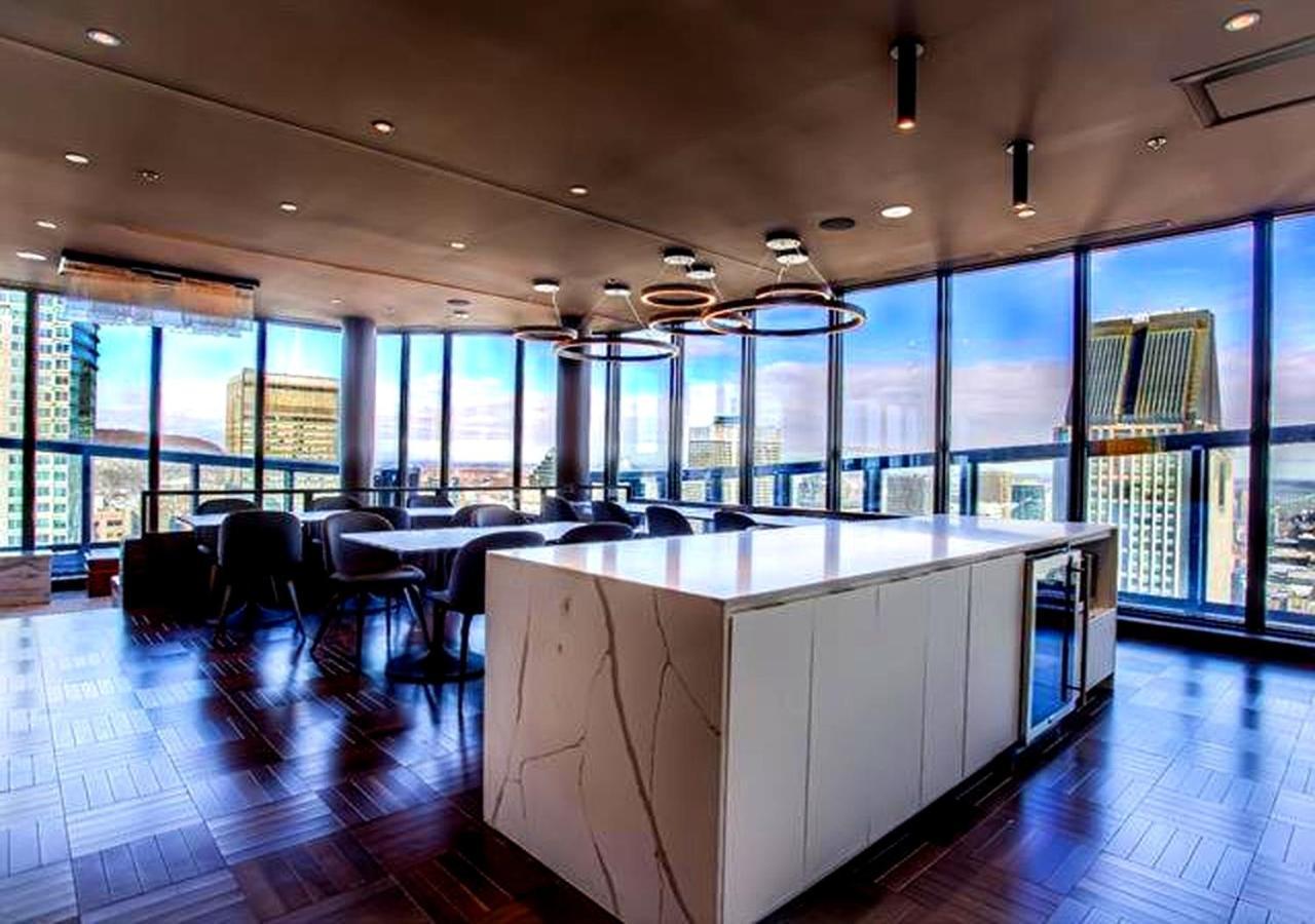 Spectacular Skyline Views - Downtown Montreal - Luxury Condo & Penthouse Luaran gambar