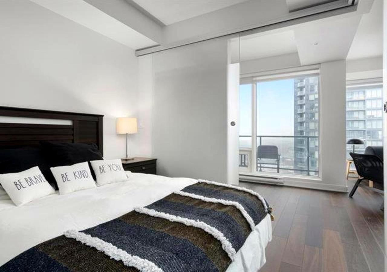 Spectacular Skyline Views - Downtown Montreal - Luxury Condo & Penthouse Bilik gambar